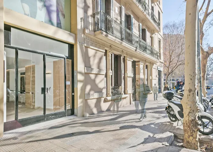 Luxury Muntaner Plaza